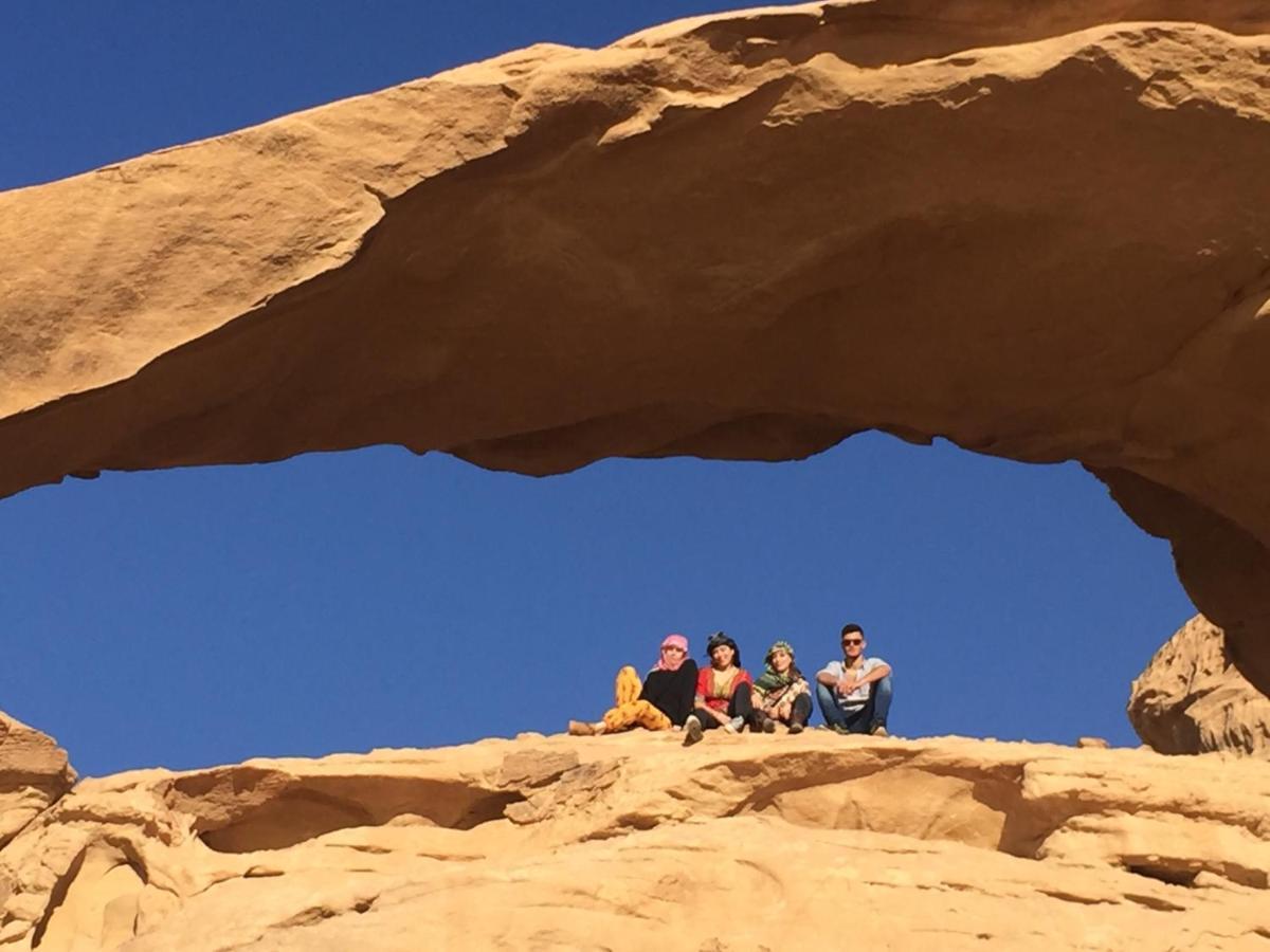 Wadi Rum-Bedouin Tents And Jeep Tours Exterior photo